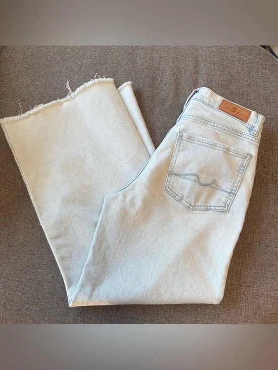 7 For All Mankind Luxe Vintage Ultra High Waist Cropped Jo Jeans Size 27 - Picture 3 of 8